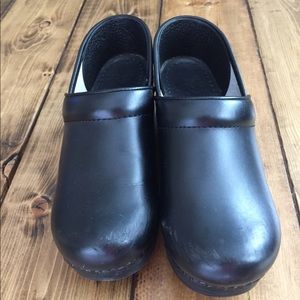 Black Leather Dansko